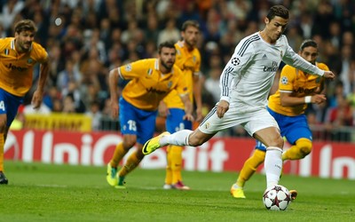 派亿体育-冰球传奇克罗斯比出版自曝更衣室秘闻